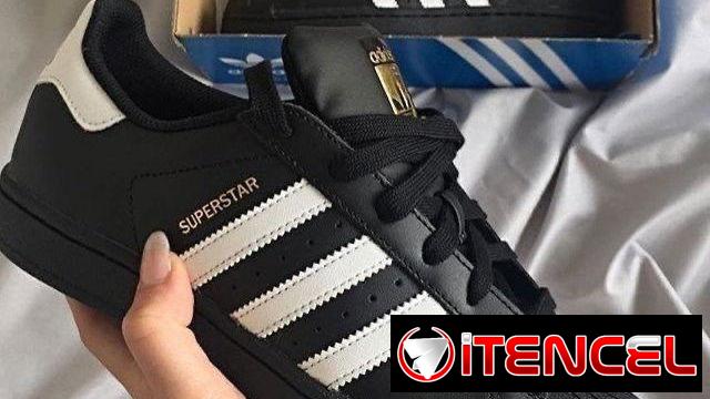 Dale un upgrade a tu outfit con este clásico urbano que nunca falla. #43