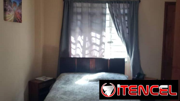 Se renta apartamento de 3 habitaciones con todas las comodidades