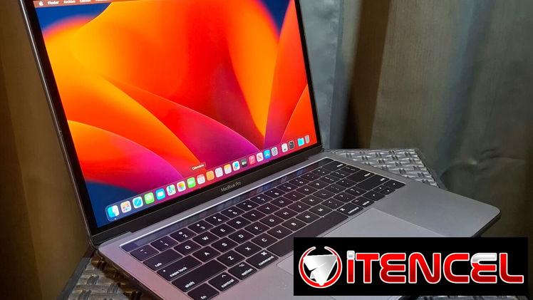 💵325 USD💻Macbook Pro 2017 traida de EEUU de uso impecable como nueva