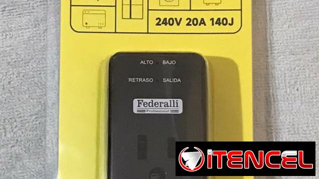 Protectores de voltaje 110v y 220v muy buena calidad, protección total garanprotección total garantizada de sus equipos.