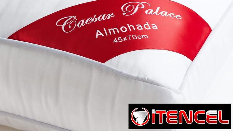 Almohada hotelera