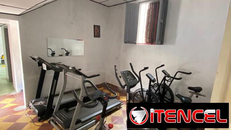 GYM COMPLETO EN VENTA