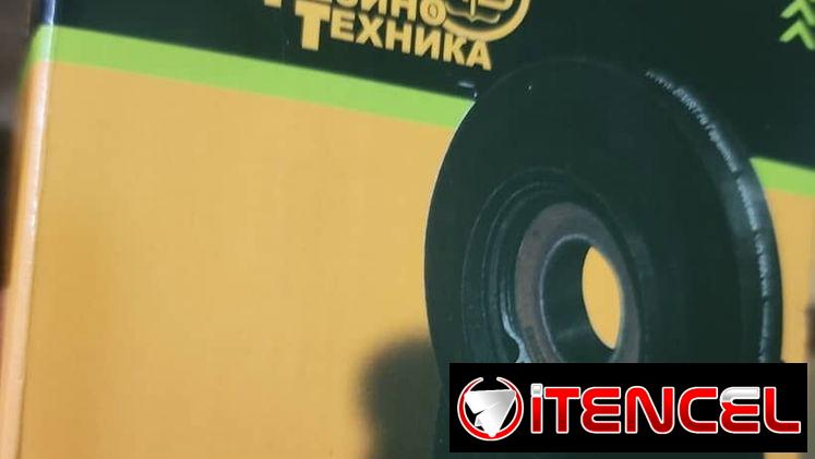 Centro de Transmisión o Calzo intermedio de Lada en su caja 100000 km