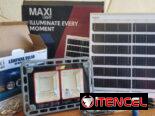 🔆 Reflector Solar LED 200W Maxi Light  Luz Blanca fría, potente y confiable para exteriores.