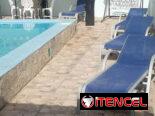 Se renta casa de 3 habitaciones climatizadas con su baño en cada una(Piscina).54026428