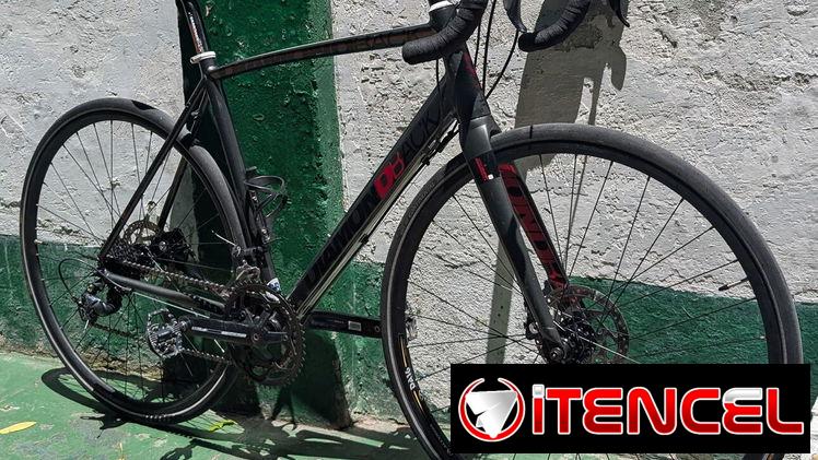 Se vende Bici de Ruta Diamond Back Century 2 2016