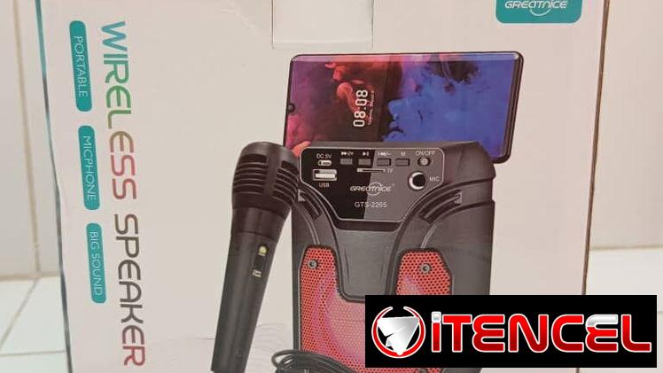Bocina portable con micrófono para karaoke