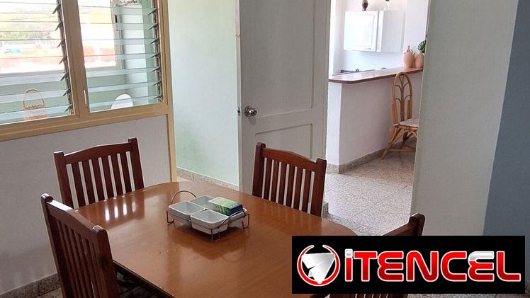 RENTA LINEAL EN VEDADO