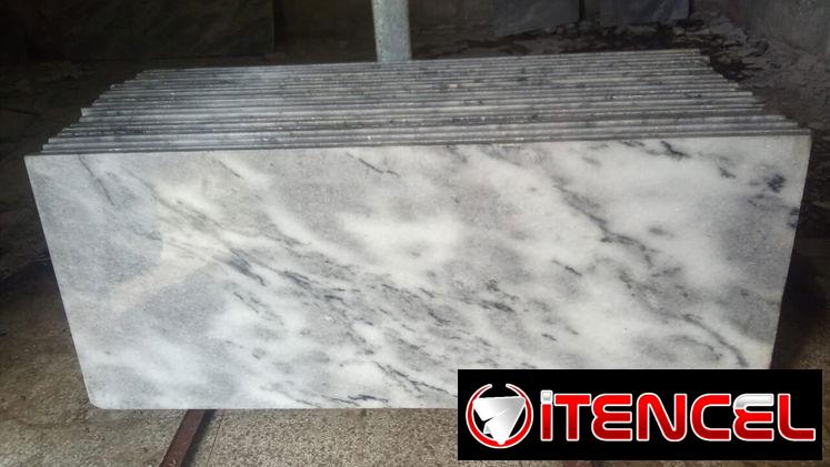Planchas de mármol crema y gris excelente calidad