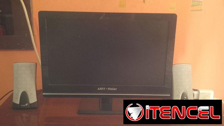 Pc completa, monitor, bocinas, muose, teclado