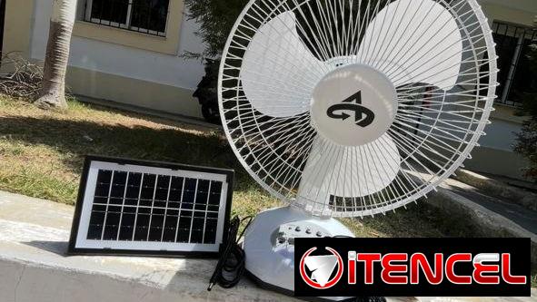 Ventilador Recargable con Panel Solar