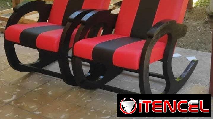 Sillones tapizados.  Comadritas