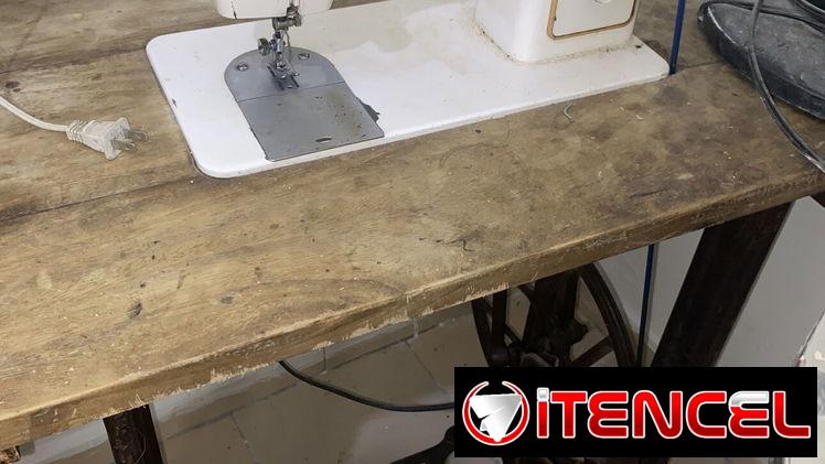 Máquina de coser (precio ajustable)