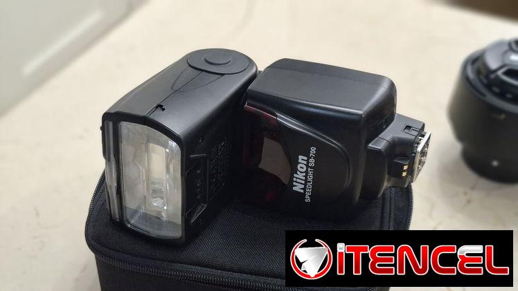 flash Nikon speedlight SB-700 nuevo.