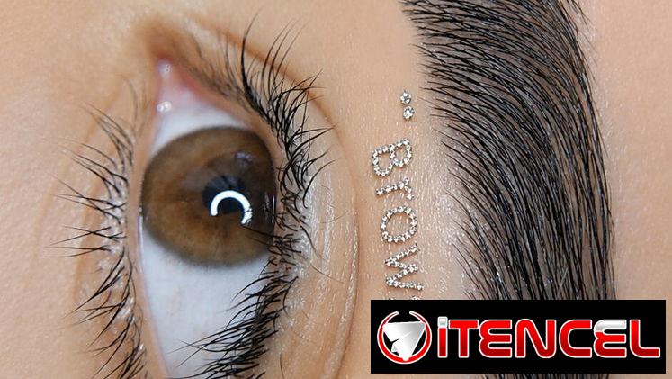 Estudio de Belleza Mels Madus Brows and Lashes (52 /27 y 29) Playa