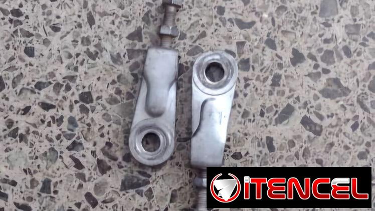 Tensores de cadena Susuki Ax100. Excelente estado
