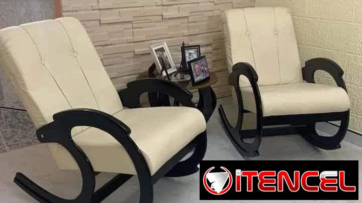Sillones tapizados.  Comadritas