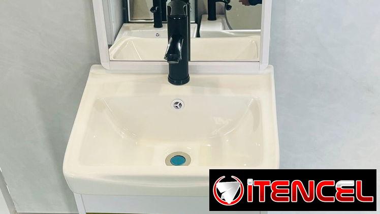Mueble con lavamano + espejo y mescladora