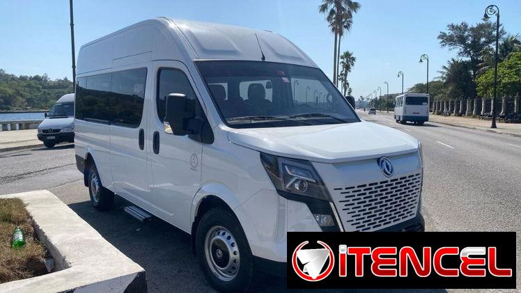 Servicio de transporte de personal. Microbuses de Confort. Taxi en micro