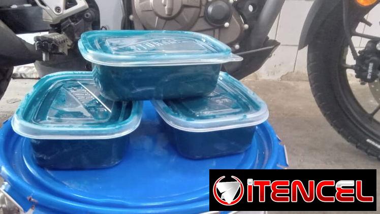 Grasa de Rollete EP-2 . Litio .20 Litros/0.5 L . Para alto fricción y temperaturas elevadas , 52580623