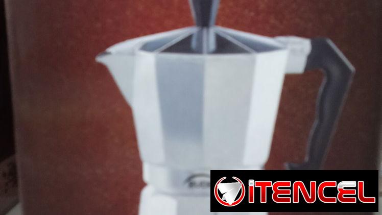 Cafetera pequeña de 3 tazas