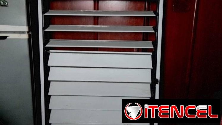 Ventana de aluminio