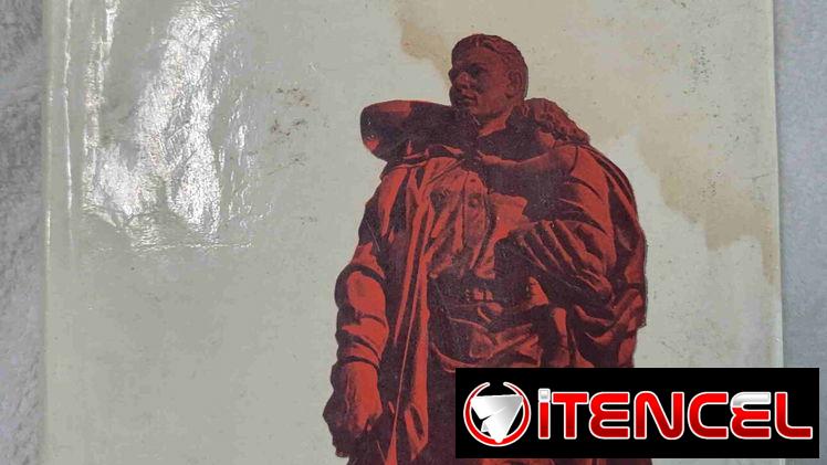 La Gran Guerra Patria de la Unión Soviética. En buen estado. Útil para historiadores, políticos, militares, en 300 cup