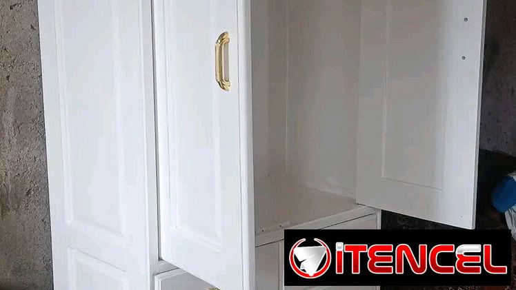 Esmalte a base de agua blanco
