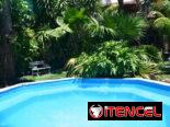 📱 Mansión Exclusiva en Miramar: 8 Habitaciones y Piscina Privada