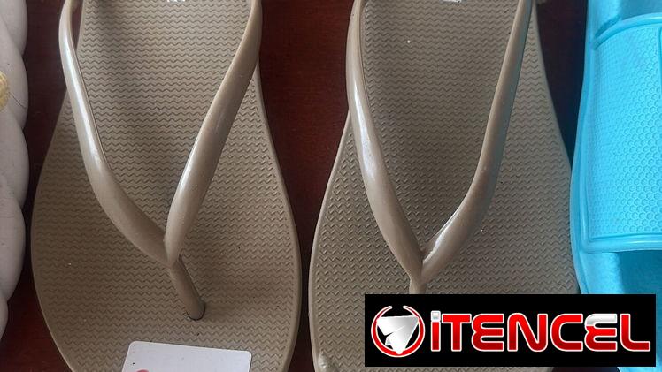 Chancletas de mete dedo
