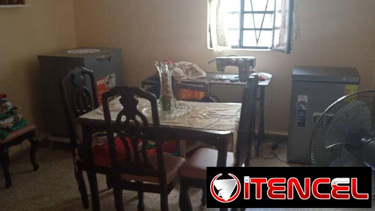 Se vende casa de 3 niveles , puerta calle que consta de 118.58 m2 ⭐