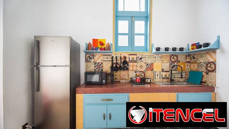 📱 Alquiler de Apartamento en La Habana Vieja – 3 hab, 6 personas