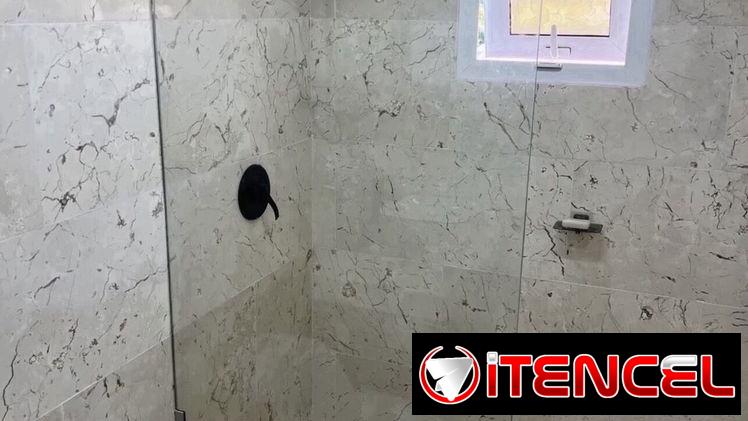 Paños fijos para baños transparentes y nevados