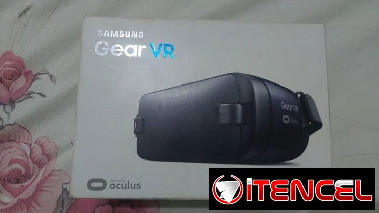 SAMSUNG GEAR VR