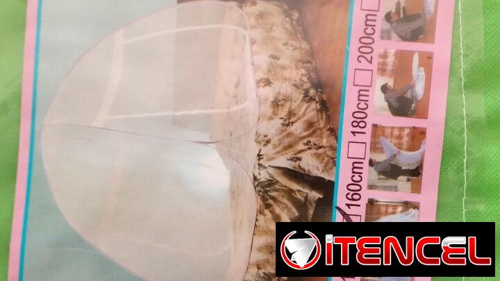 Mosquitero de malla para uso doméstico o exterior. Plegable