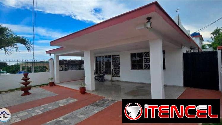Hospedaje con piscina en Guanabo