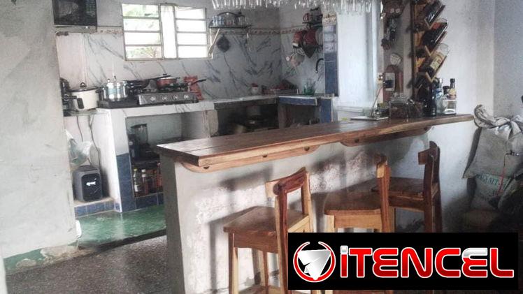 VENTA DE CASA INDEPENDIENTE EN MARIANAO