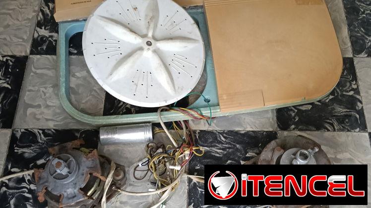 Lavadora Daytron.sistema eléctrico completo funcionando tengo video por wassapp 53241986