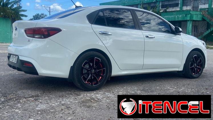 Vendo o negocio Kia Río, 2019 nuevo de paquete carro impecable