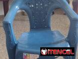Silla plástica para niños con diseño de la India