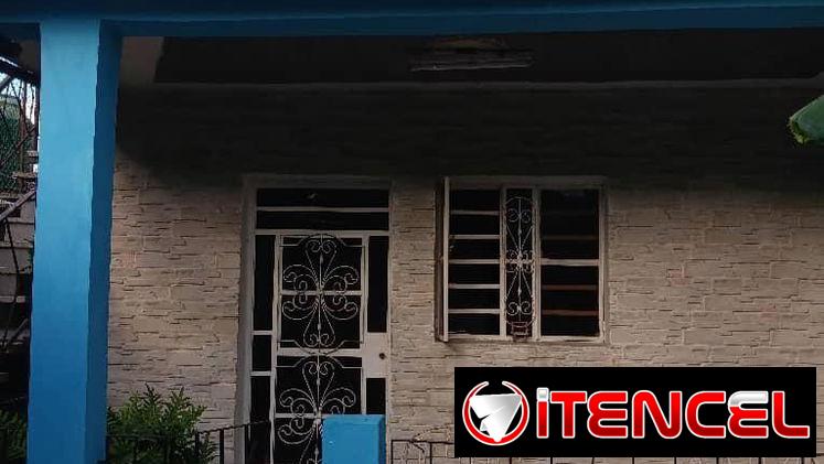 Venta de dos casas en una