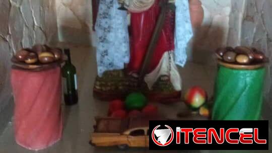 Estatuilla de Santa Bárbara en venta