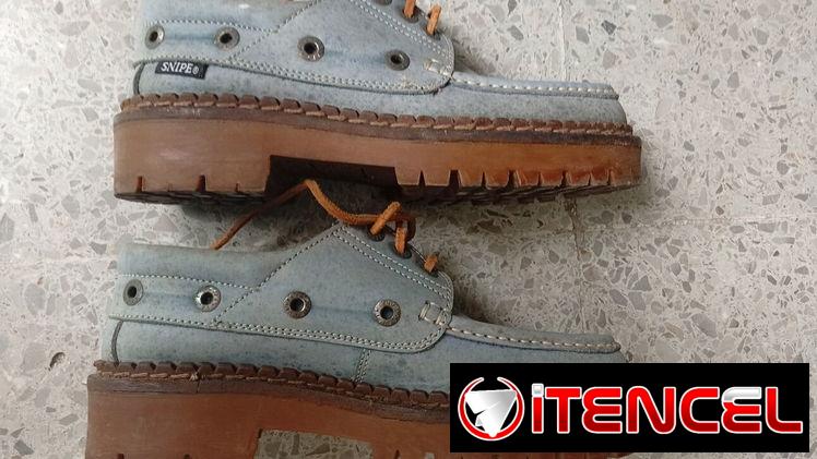 Zapatos. Número 40. Muy poco uso.