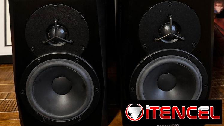 Krk – M AUDIO – kit de estudio de grabación- Monitores de estudio o monitores de audio