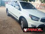Vendo o negocio o camioneta Nissan diésel 2020