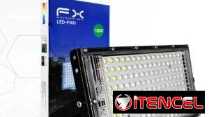 REFLECTORES Y PANTALLAS LED