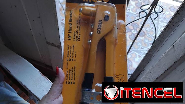 Remachadora