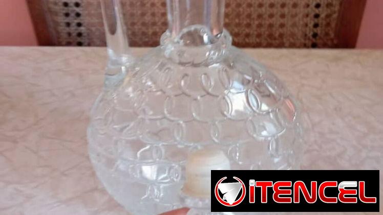 Vendo licorera en 10 usd.