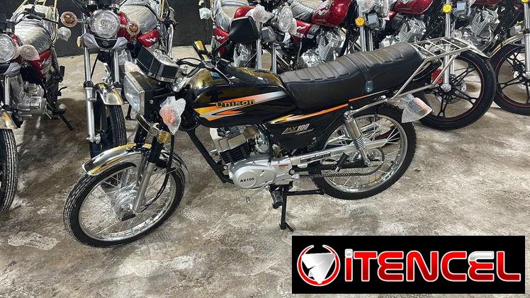Moto Ax100