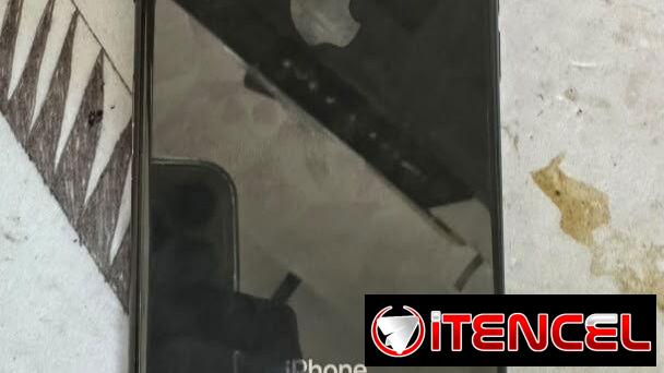 iPhone 8